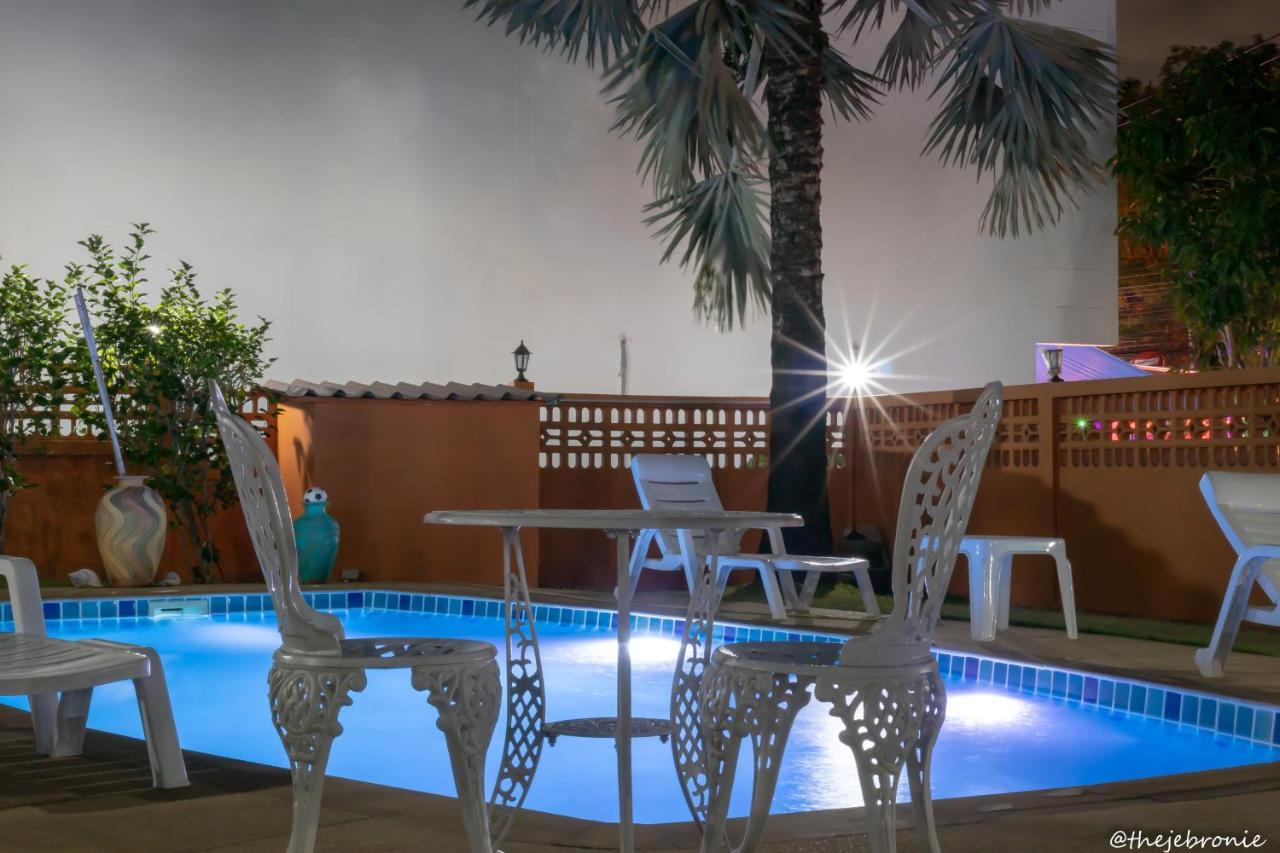 Résidence Chez Nous Phuket Rawai Esterno foto