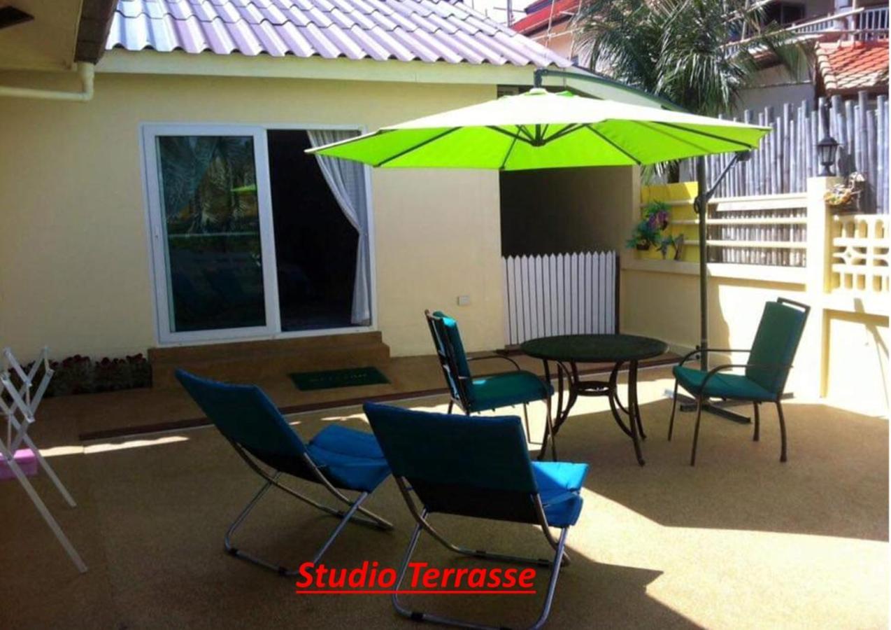 Résidence Chez Nous Phuket Rawai Esterno foto