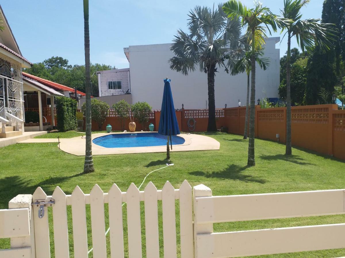 Résidence Chez Nous Phuket Rawai Esterno foto