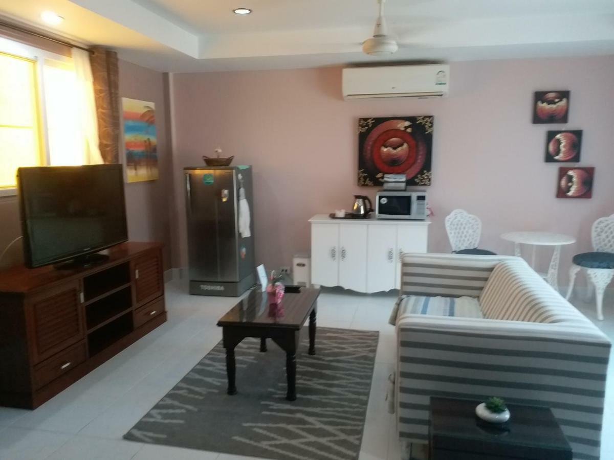 Résidence Chez Nous Phuket Rawai Esterno foto