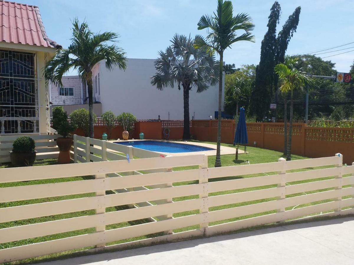 Résidence Chez Nous Phuket Rawai Esterno foto