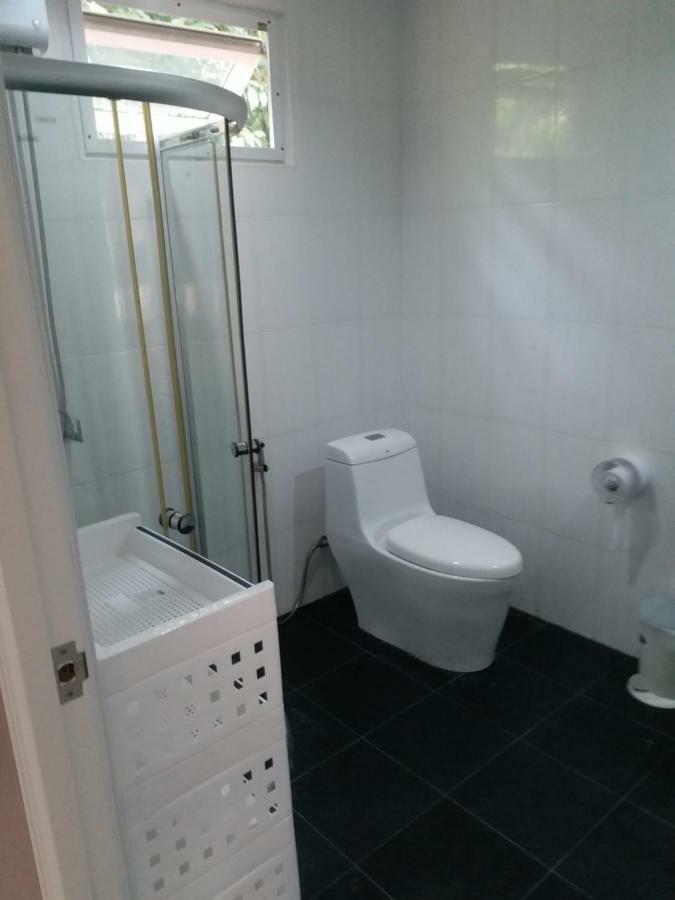 Résidence Chez Nous Phuket Rawai Esterno foto