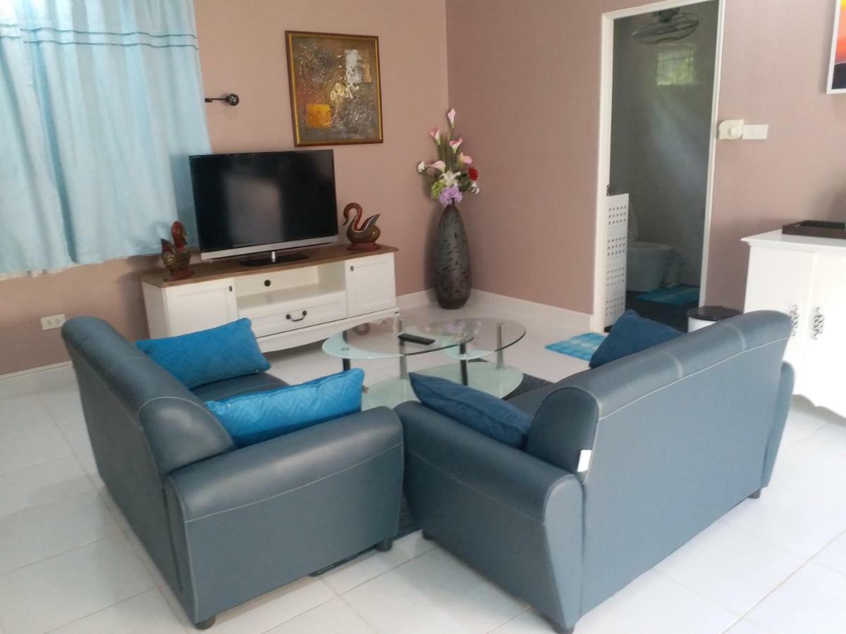 Résidence Chez Nous Phuket Rawai Esterno foto